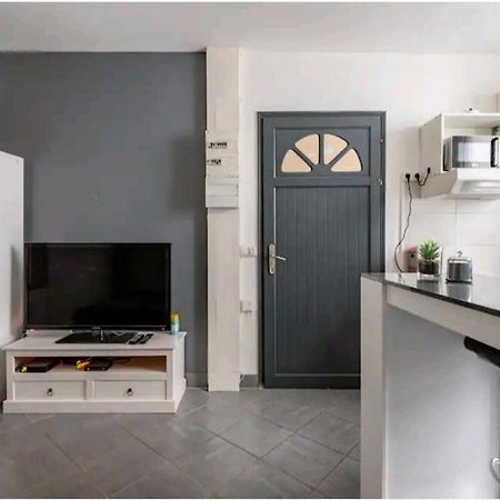 Appartement Studio Montélimar cosy, calme, NETFLIX +WIFI Extérieur photo